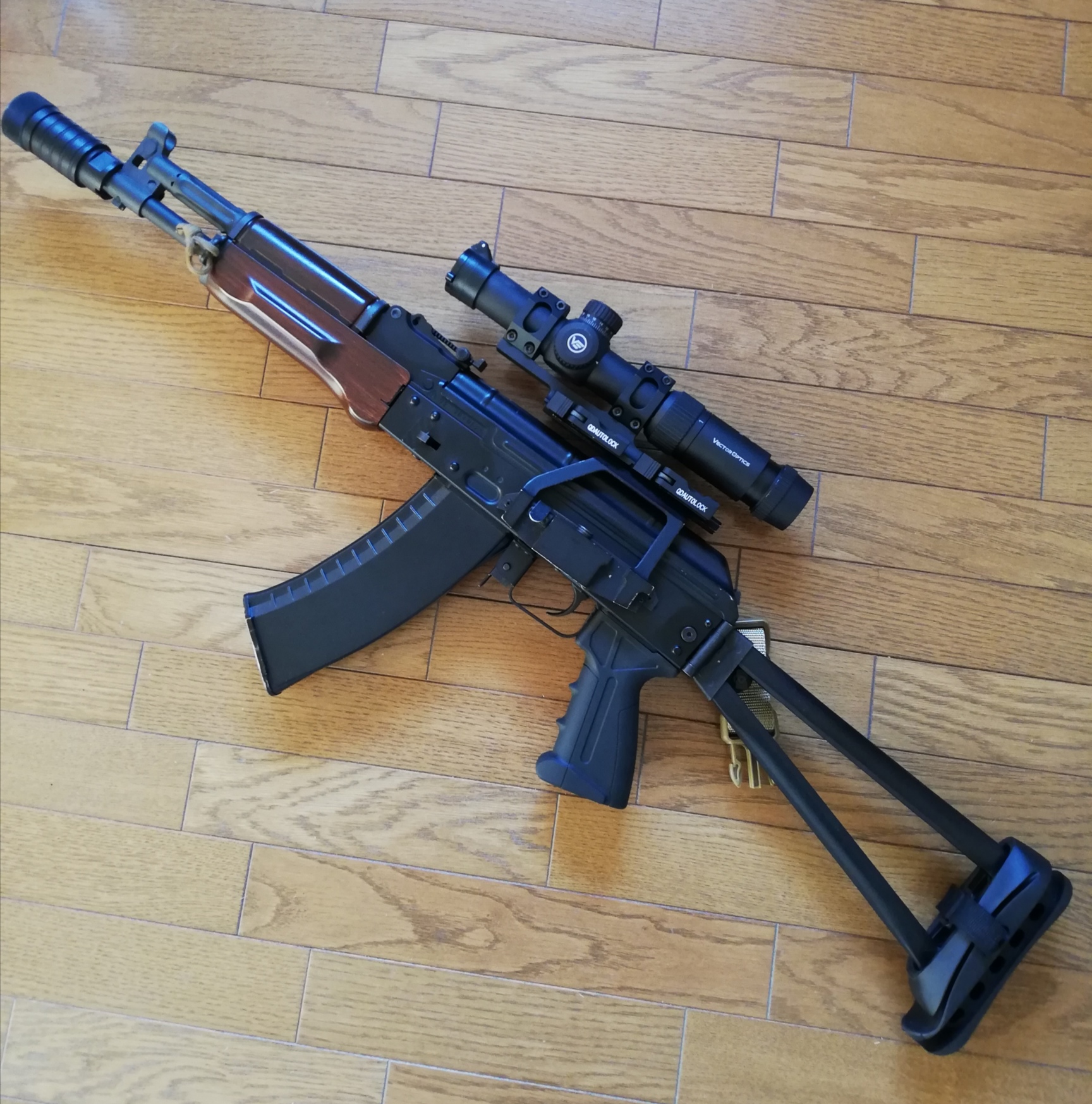 東京マルイ 次世代AK102カスタム | makseb.fr
